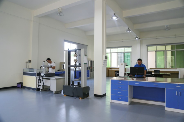 عربة تخزين سلم